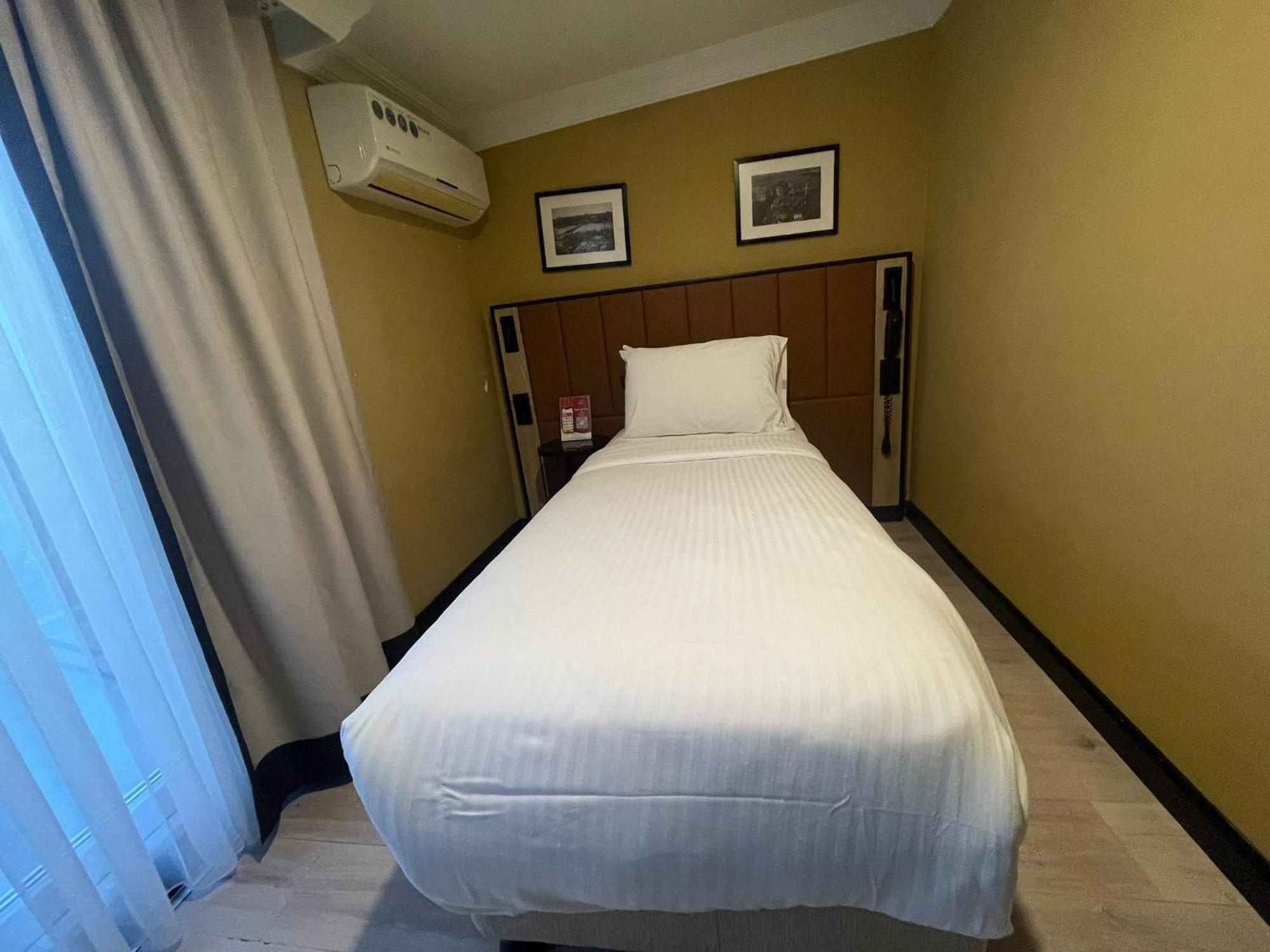 Hotel Ea Exclusive *